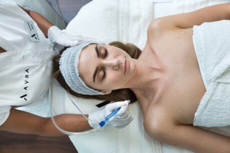0004_avra-aesthetic-institute-jetpeel-face-lifting-1[1]