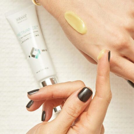 SUZANOBAGIMD Retivance Skin Rejuvenating Complex