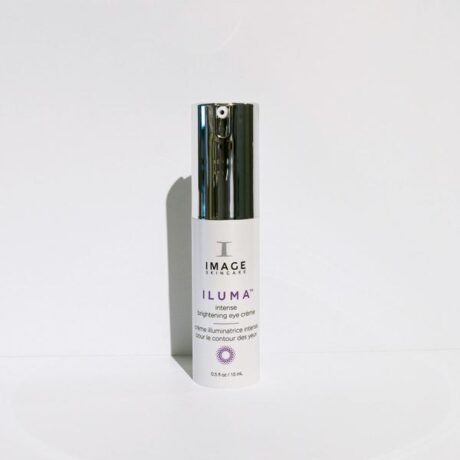 iluma_intense_brightening_eyecreme_pdp_r01a_600x